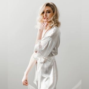 Daphne Newman robe